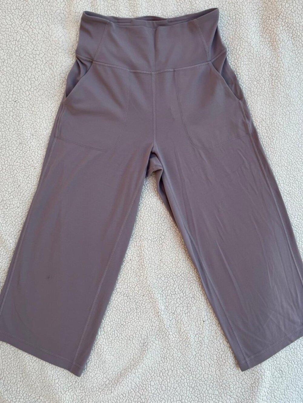 Lululemon Align Nulu Wide Leg Crop Violet Verbena SZ 8